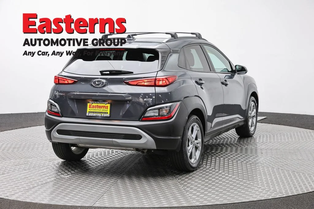 Used 2023 Gray Hyundai SEL image 5