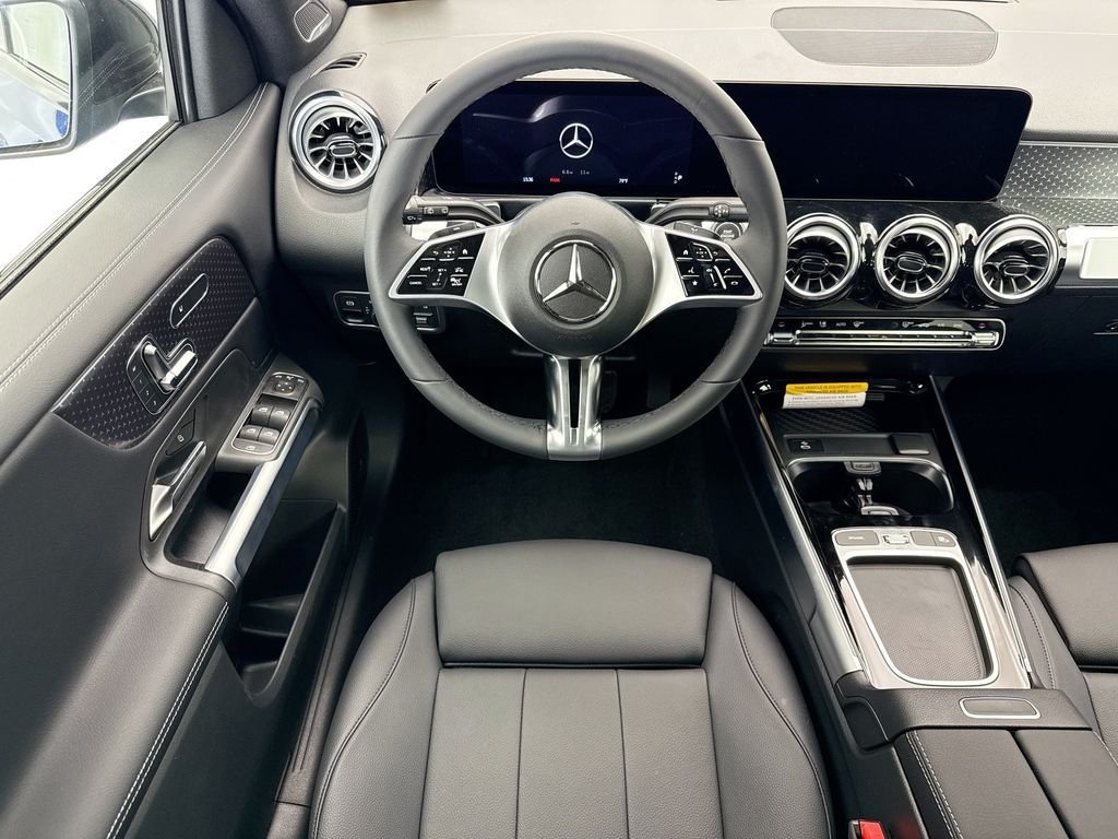 New 2026 Starling Blue Metallic Mercedes-Benz GLB 250 image 10