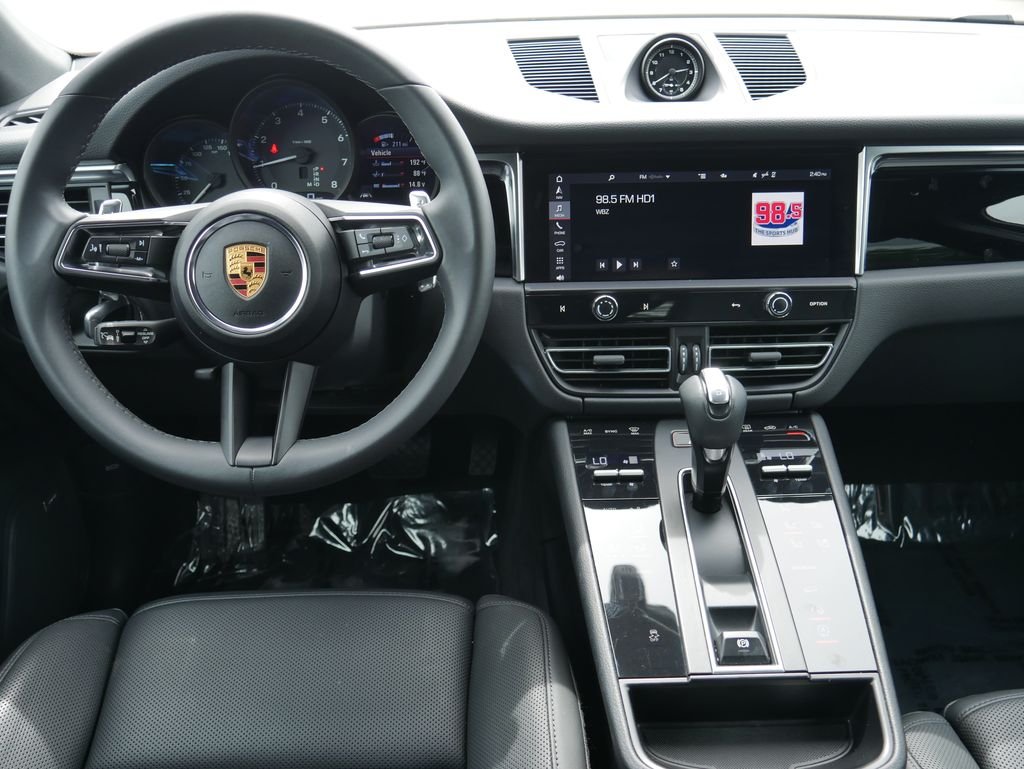 Used 2022 Silver Porsche Base image 19