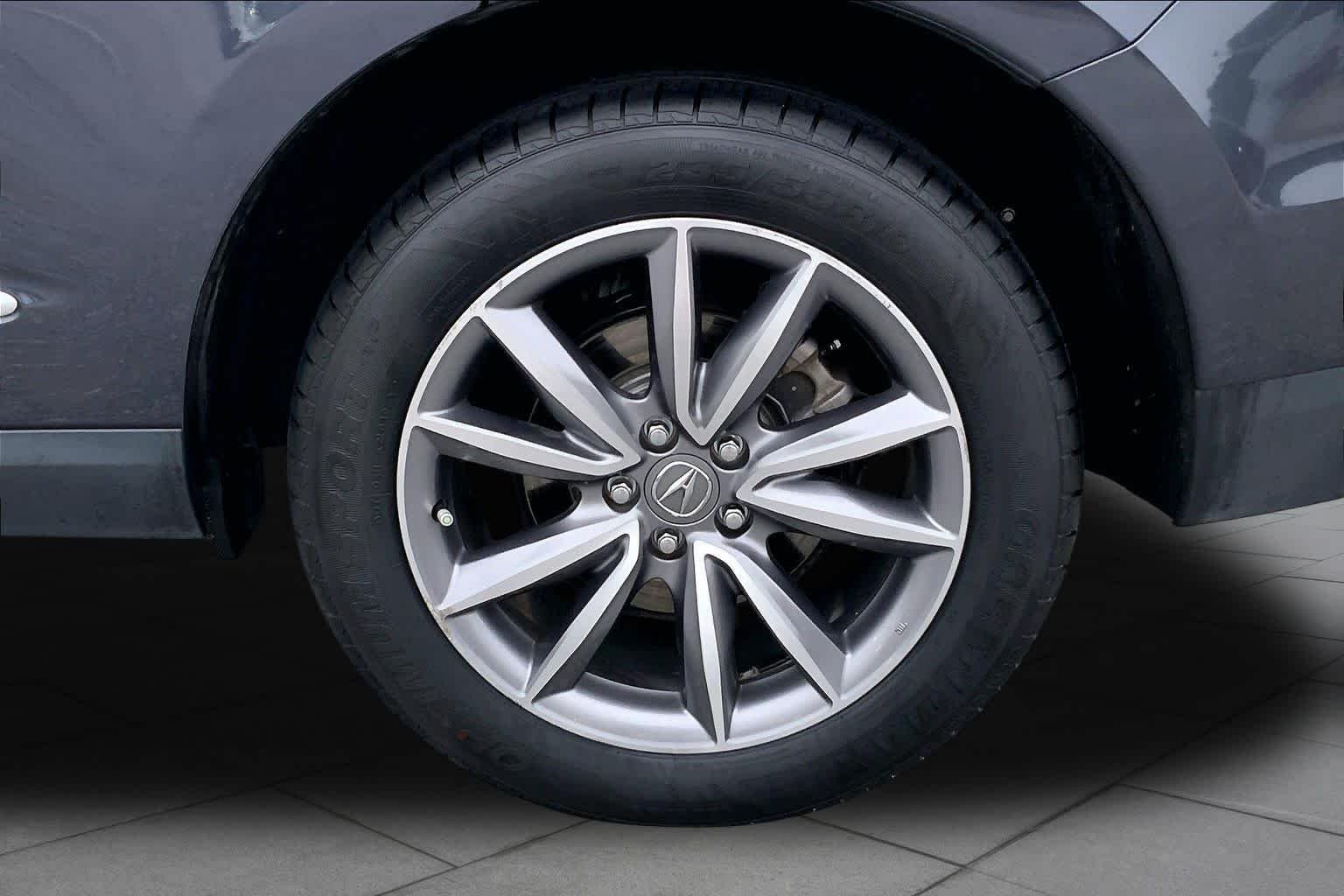 Used 2021 Gunmetal Metallic Acura w/Technology Package image 11