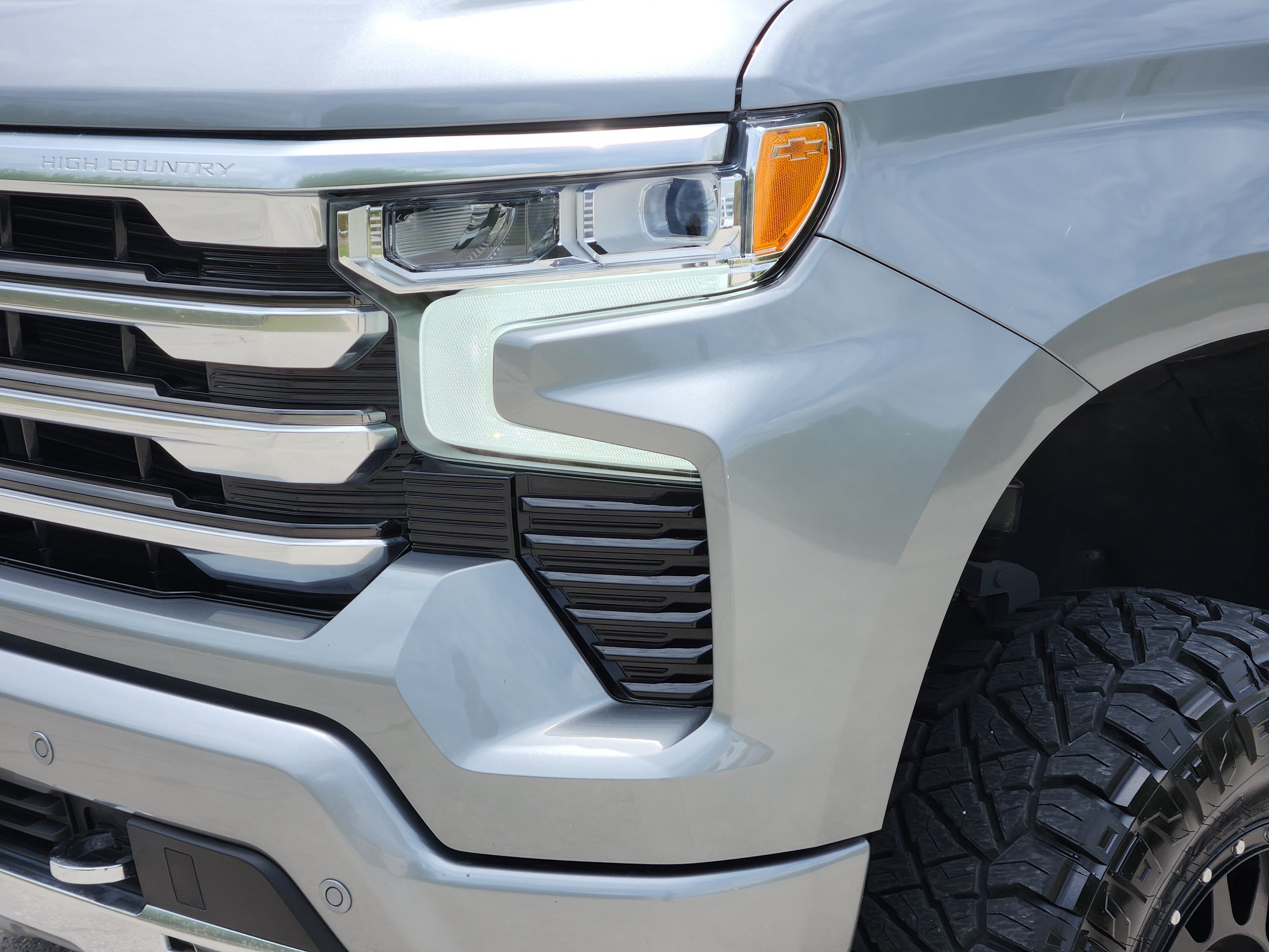 Used 2024 Sterling Gray Metallic Chevrolet High Country image 8