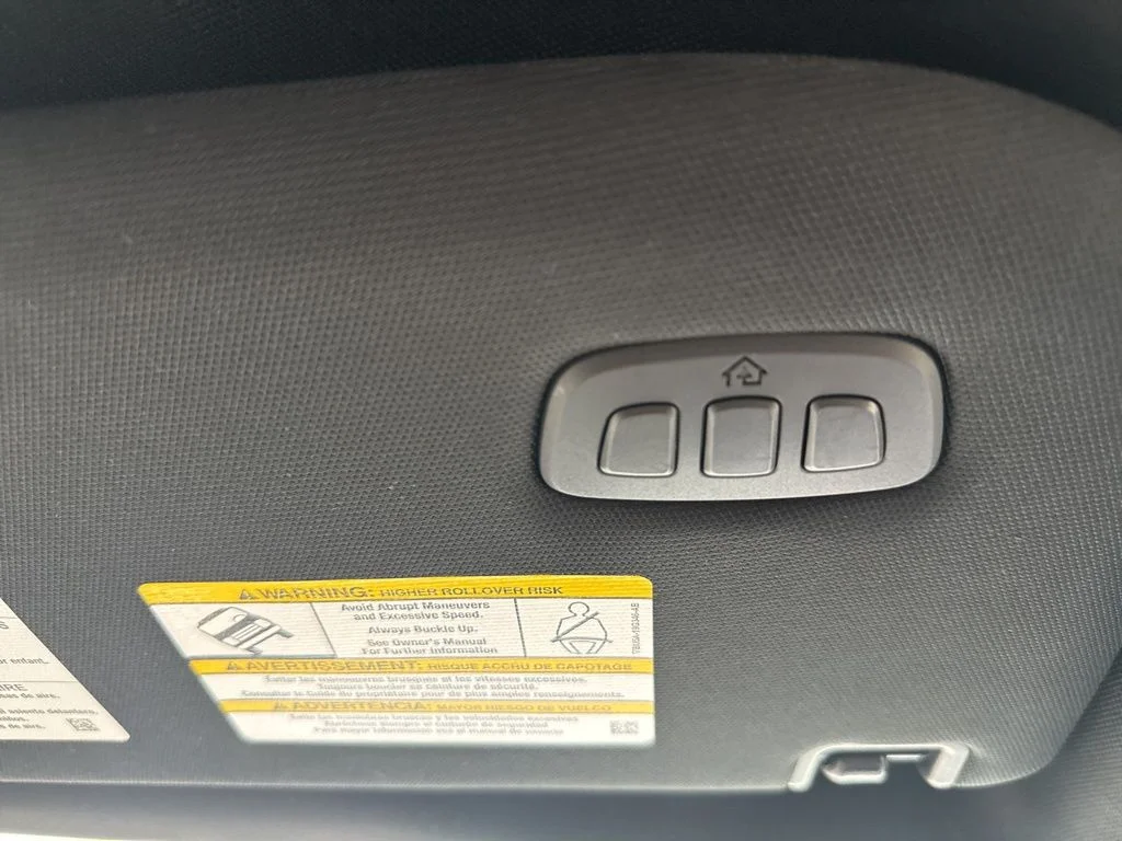 New 2026 Star White Metallic Tri-Coat Ford Platinum® image 50
