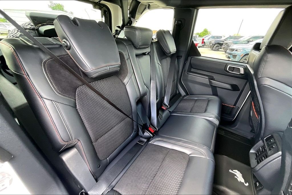 New 2026 Oxford White Ford Raptor image 23