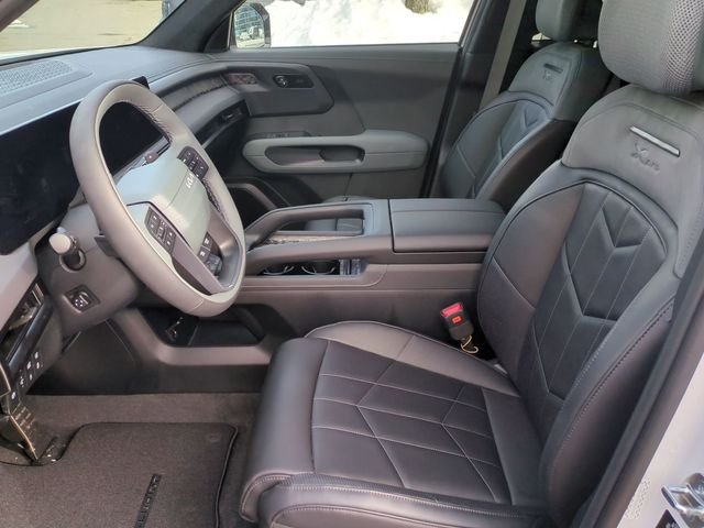 New 2027 Glacial White Pearl Kia X-Pro SX Prestige image 12