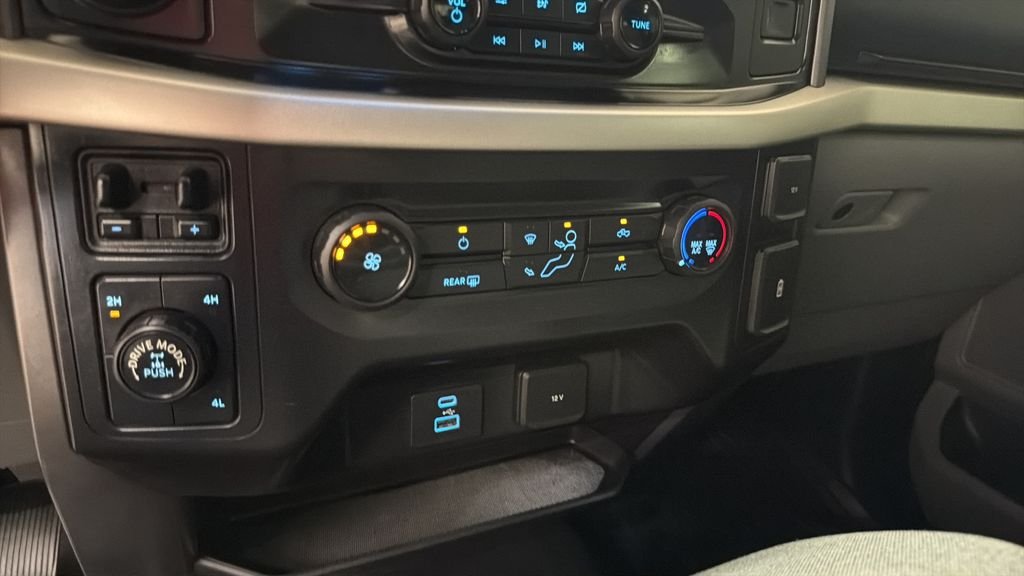 Used 2021 White Ford XLT image 20
