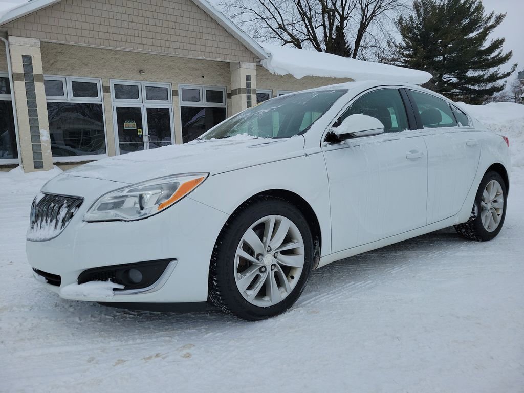 Used 2016 Buick Regal Base with VIN 2G4GK5EX5G9146014 for sale in Muskegon, MI