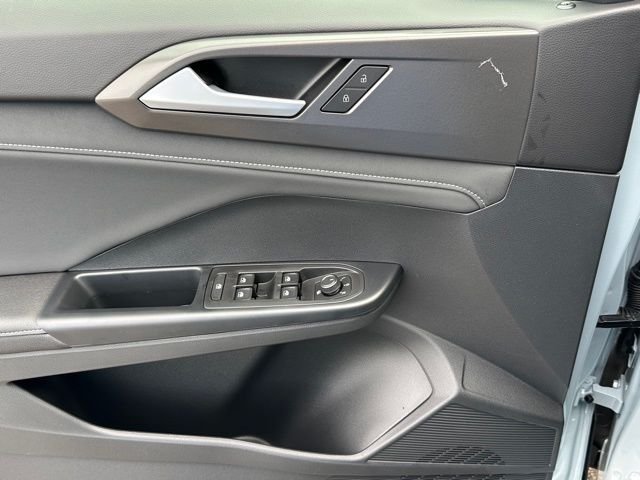New 2026 Monument Gray W/Deep Black Roof Volkswagen 1.5T SE Black image 23