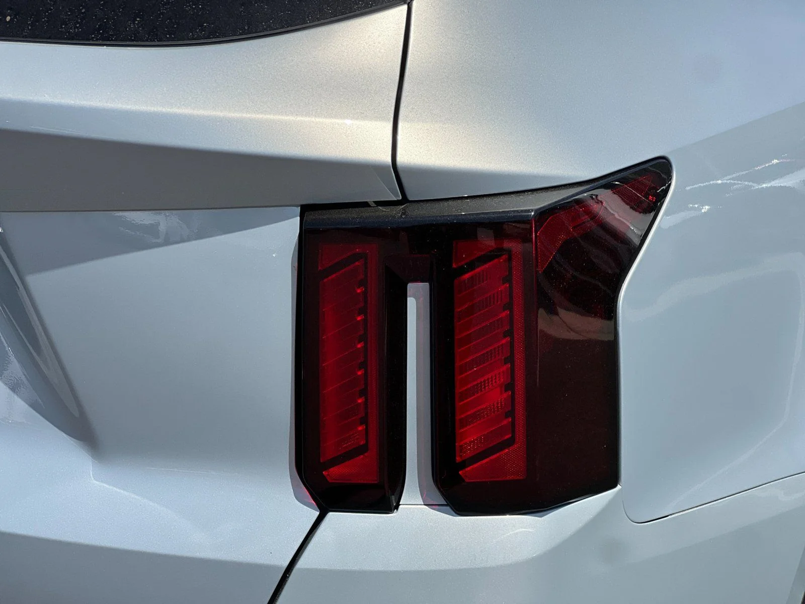 New 2026 White Kia LX image 32