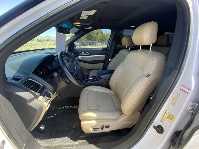 Used 2017 White Ford XLT image 11