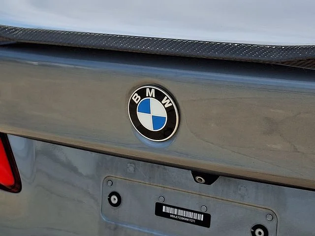 Used 2019 Blue BMW 540i xDrive image 31
