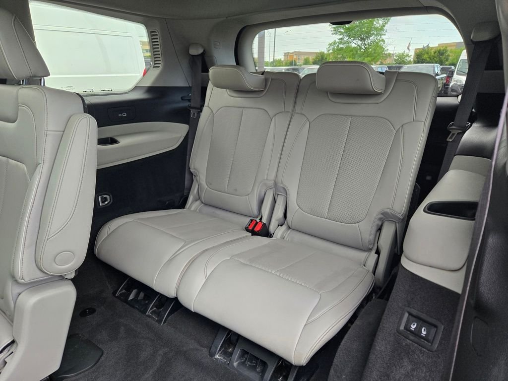 Used 2022 Gray Jeep Overland image 34