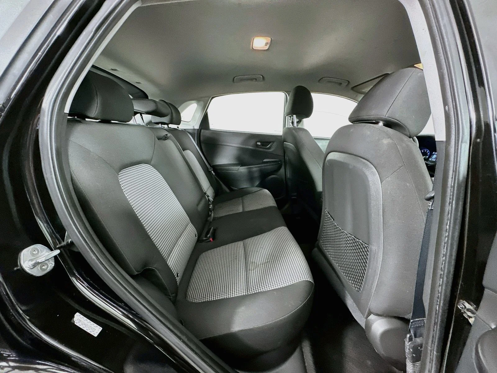 Used 2019 Ultra Black Pearl Hyundai SE image 25