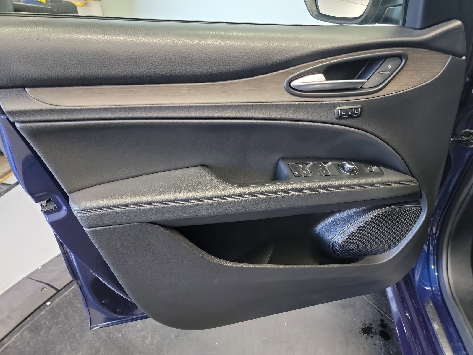 2021 Alfa Romeo Stelvio Ti - Photo 12