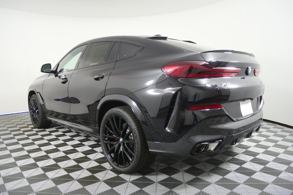 New 2027 Black Sapphire Metallic BMW xDrive40i image 6