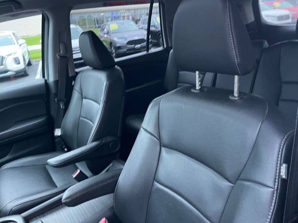 Certified Used 2017  Honda EX-L image 7