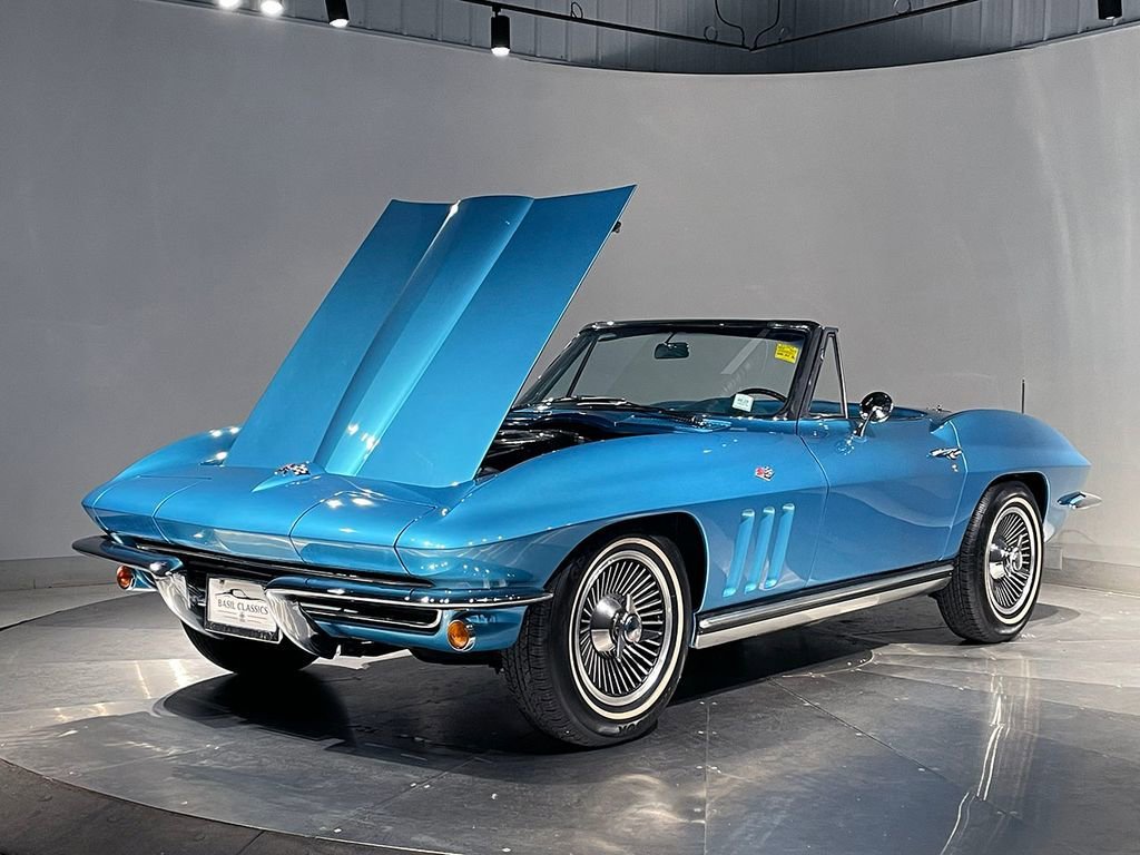 Used 1965 Blue CHEV NA image 32