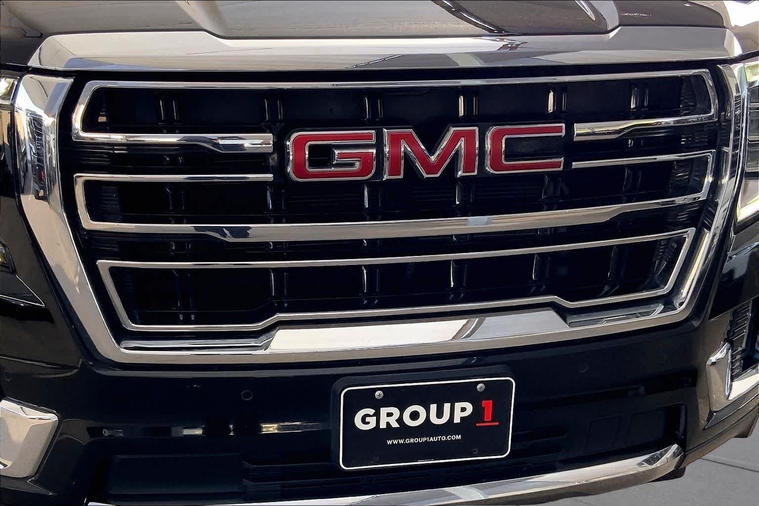 Used 2023 Onyx Black GMC SLT image 30