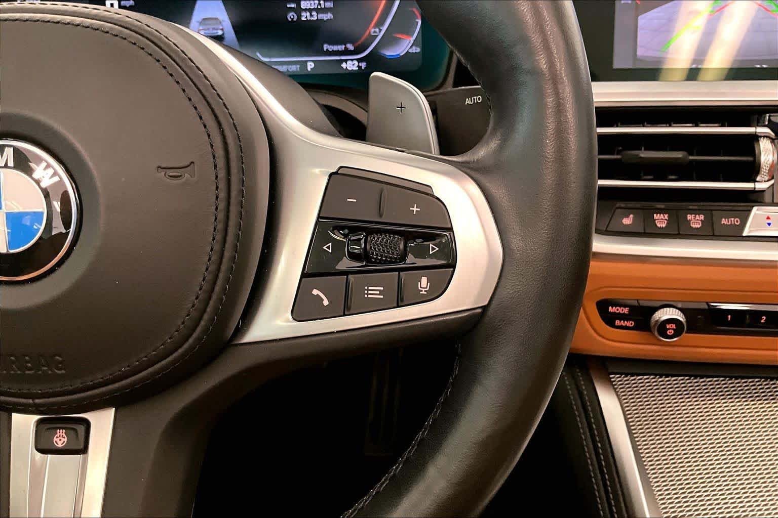 Used 2022 Black Sapphire Metallic BMW M440i image 22
