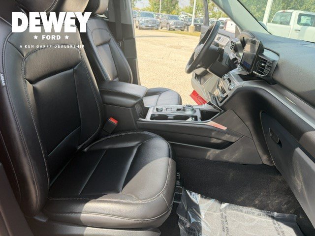 Used 2023 Red Metallic Ford XLT image 34