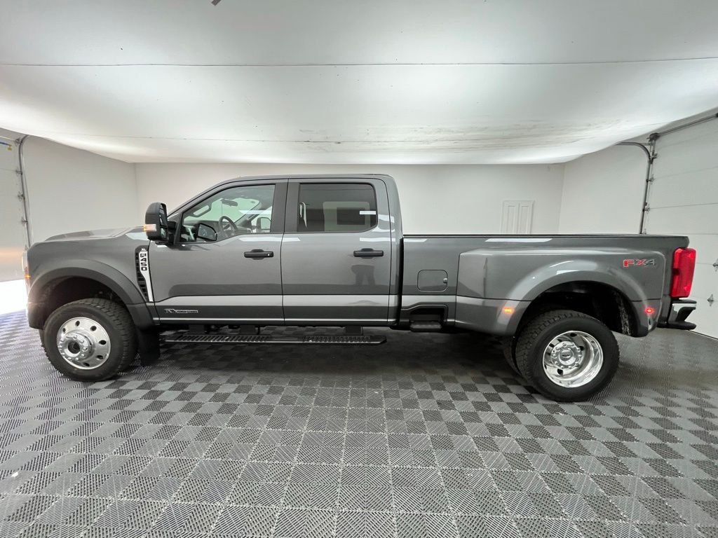 New 2026 Gray Ford XL image 12