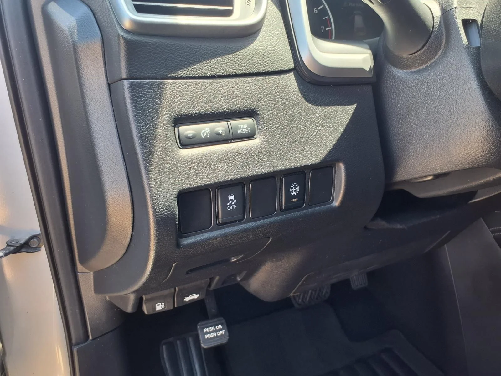 Used 2021 Silver Nissan SV image 15