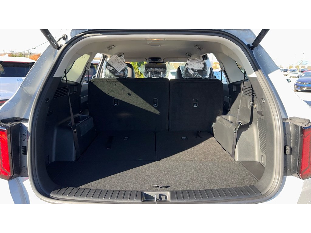 New 2026 Wolf Gray Kia EX image 8