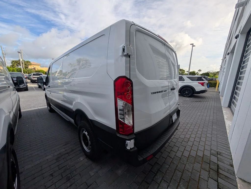 New 2026 Oxford White Ford Cargo Van image 10