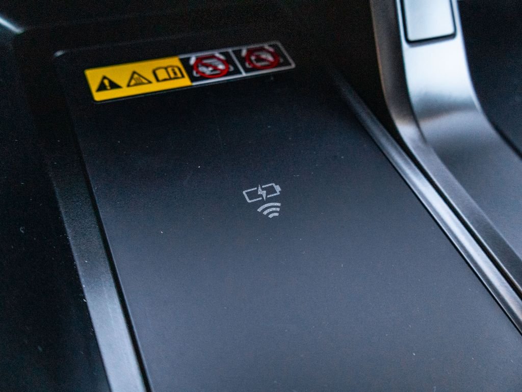 2026 Toyota bZ XLE - Photo 46