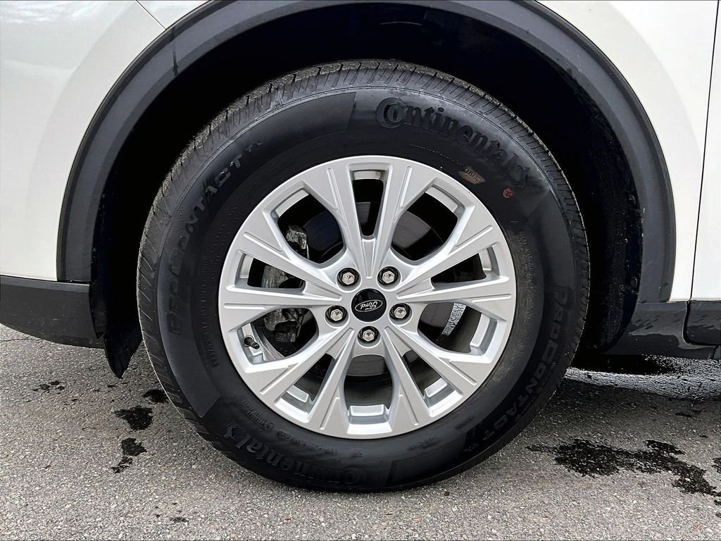 Used 2023 White Metallic Ford Active image 7
