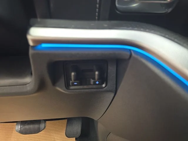 New 2026 Agate Black Metallic Ford MAX Platinum® image 41
