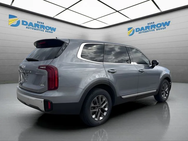 Used 2023 Silver Kia LX image 5