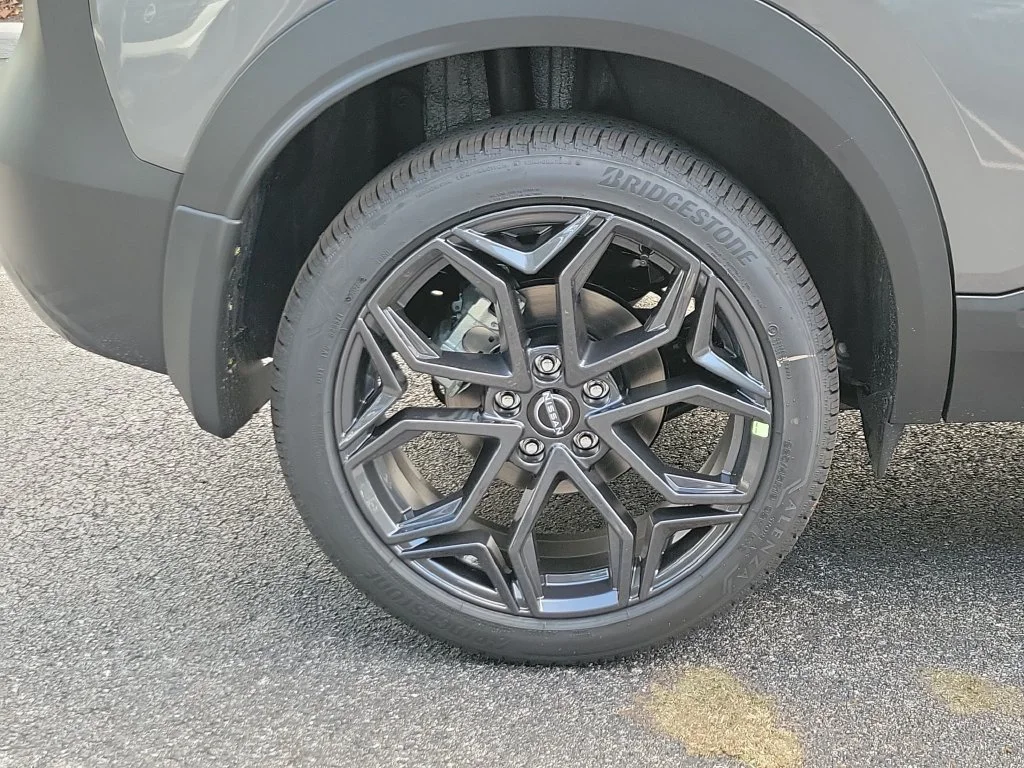 New 2027  Nissan SR image 8