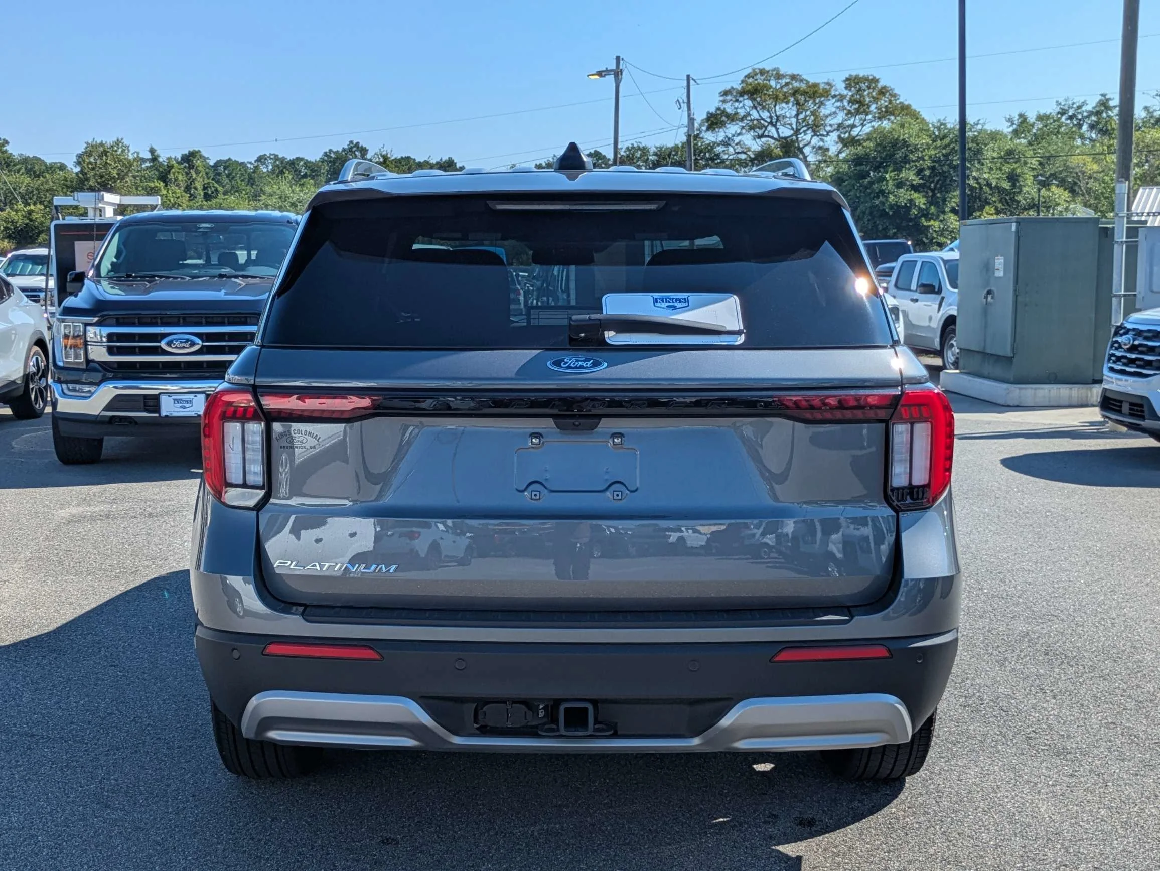 Certified Used 2026 Light Blue Clearcoat Metallic Ford Platinum w/Massaging Seats, 13.2 Screen, 360 Camera, & Pwr 3rd Row image 5