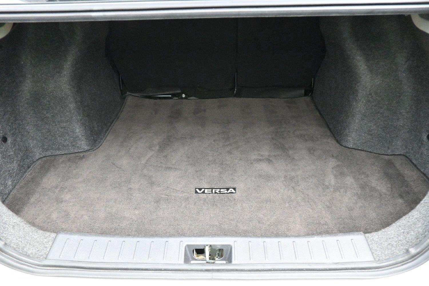 Used 2023 Brilliant Silver Metallic Nissan SV image 9