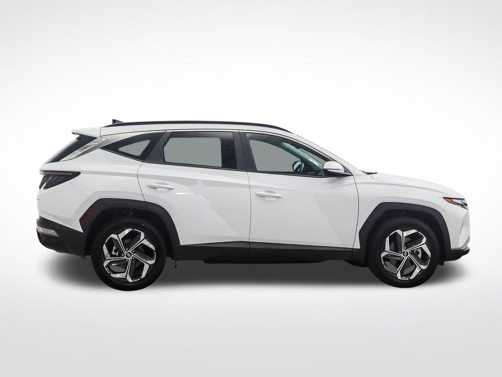 Used 2023 White Pearl Hyundai SEL image 6