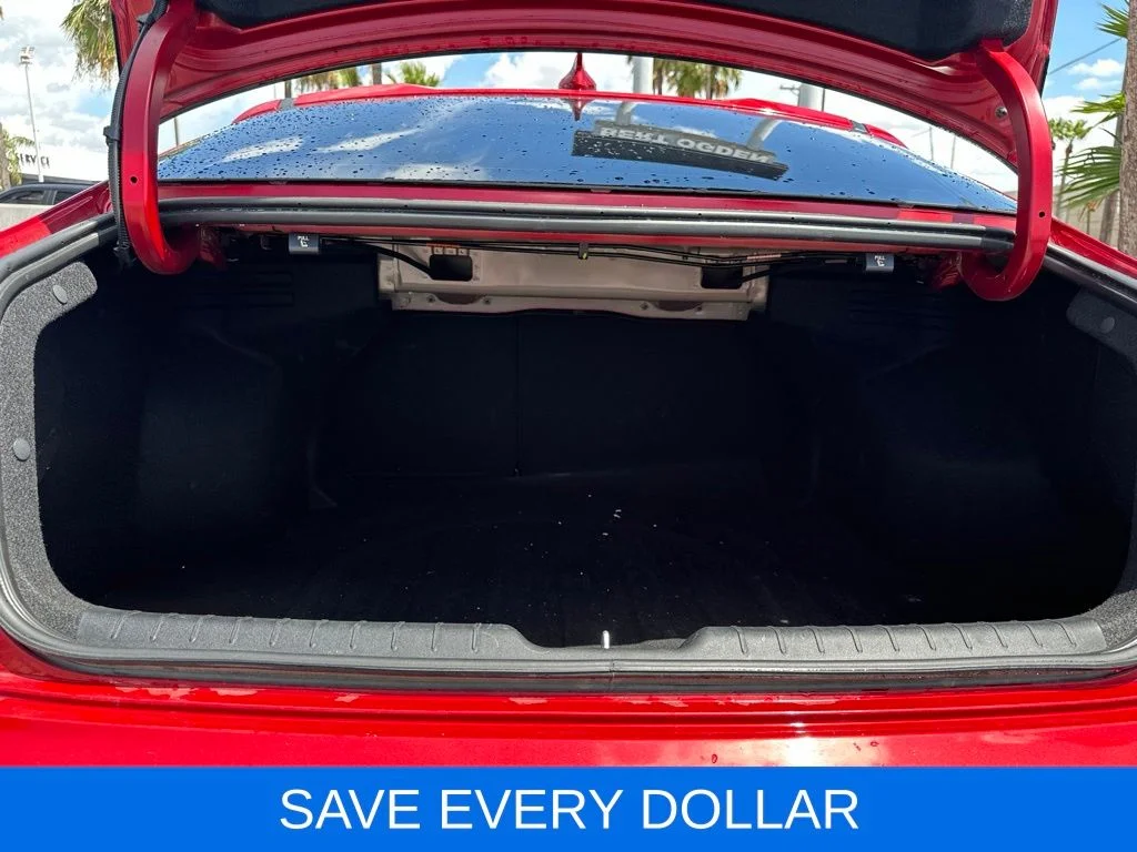 Used 2025 Red Kia EX image 5