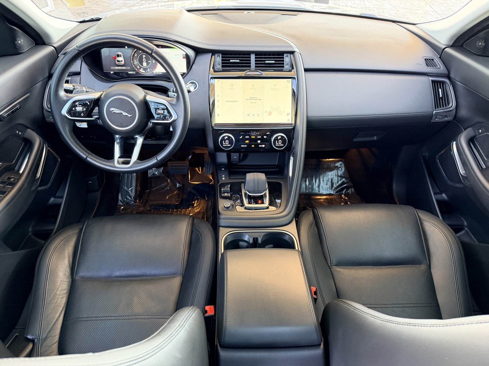 Used 2021 Gray Jaguar P250 SE image 22