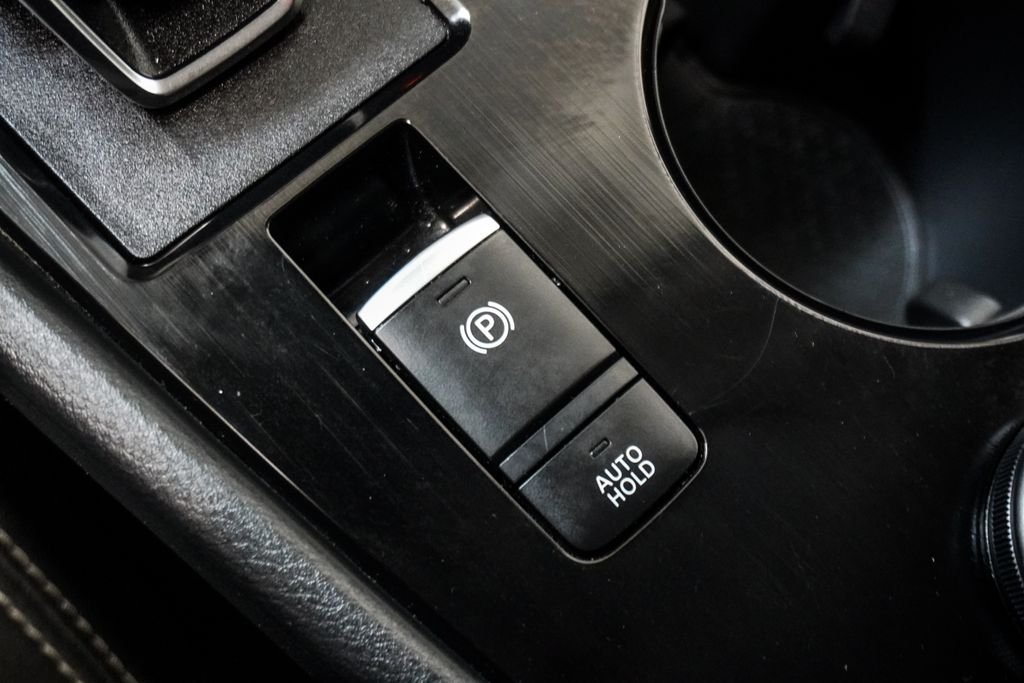 Used 2025 Silver Nissan SV image 22