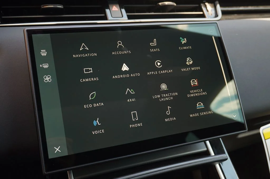 New 2026 Fuji White Land Rover S image 19
