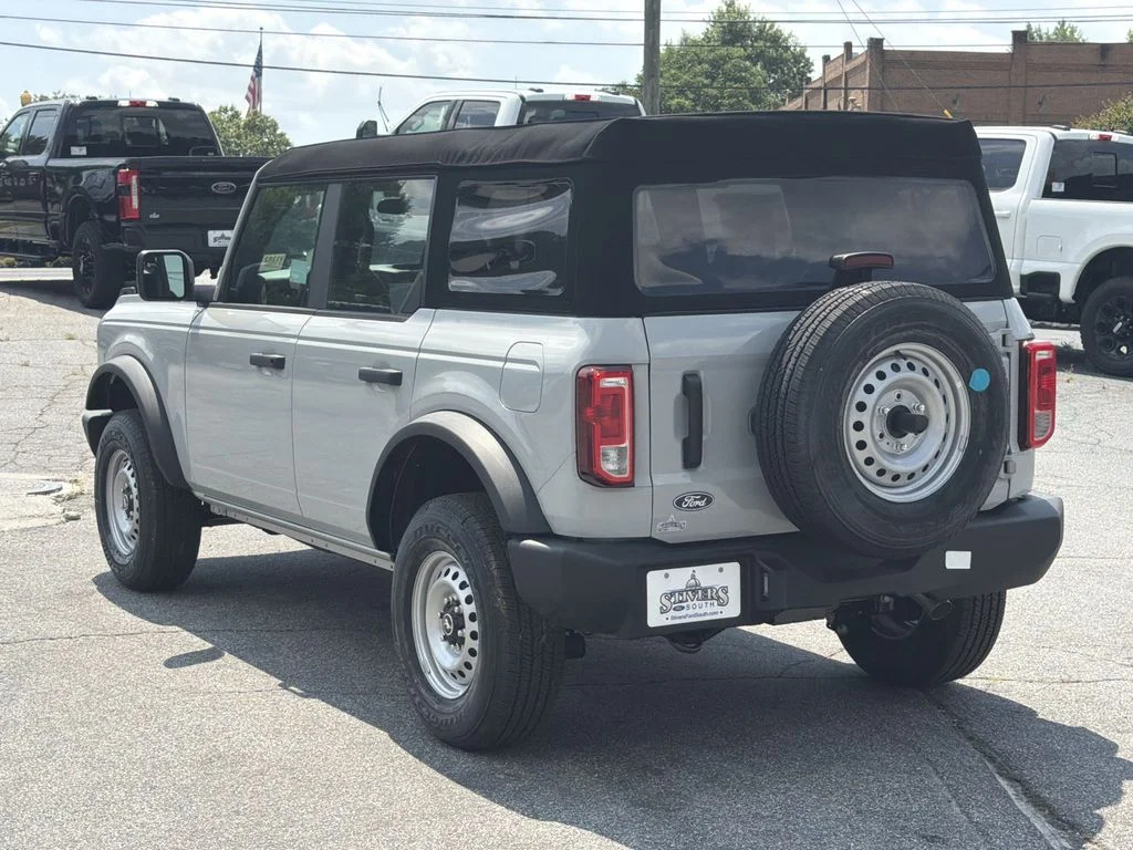 New 2026 White Ford Base image 5