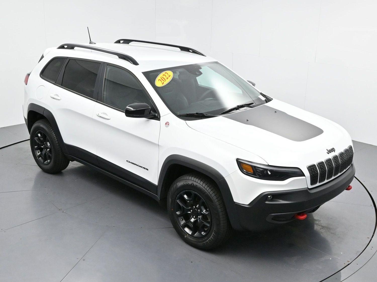 Used 2022 White Jeep Trailhawk image 36