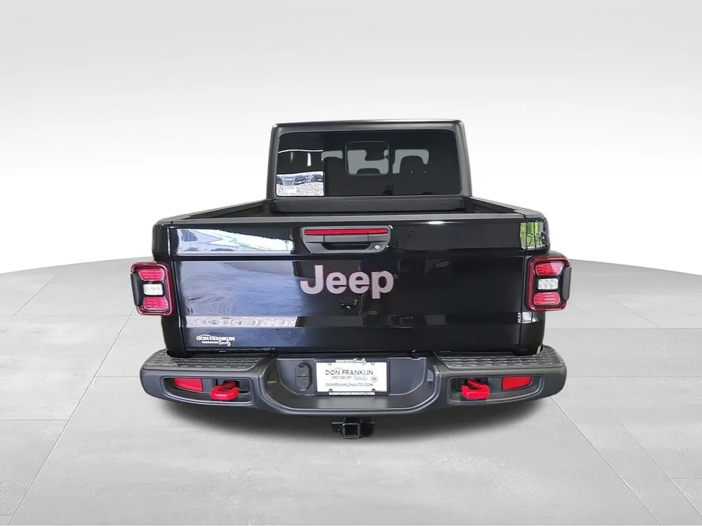 Used 2025 Black Jeep Rubicon image 9