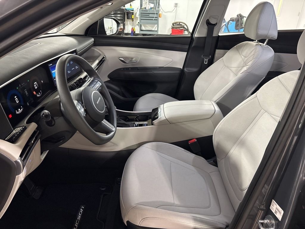 Used 2026 Gray Hyundai SE image 13