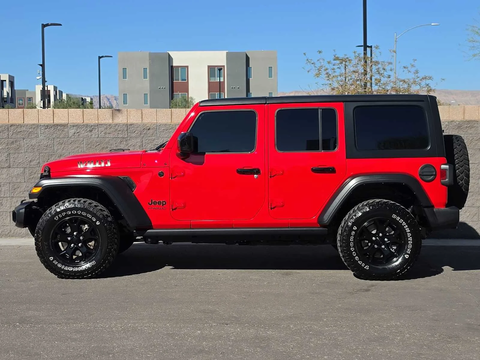 Used 2022 Firecracker Red Clearcoat Jeep Unlimited Willys image 6