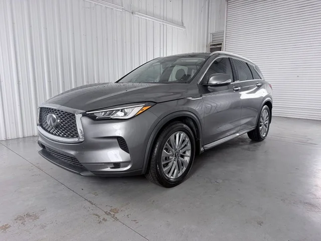 2023 INFINITI QX50 LUXE
