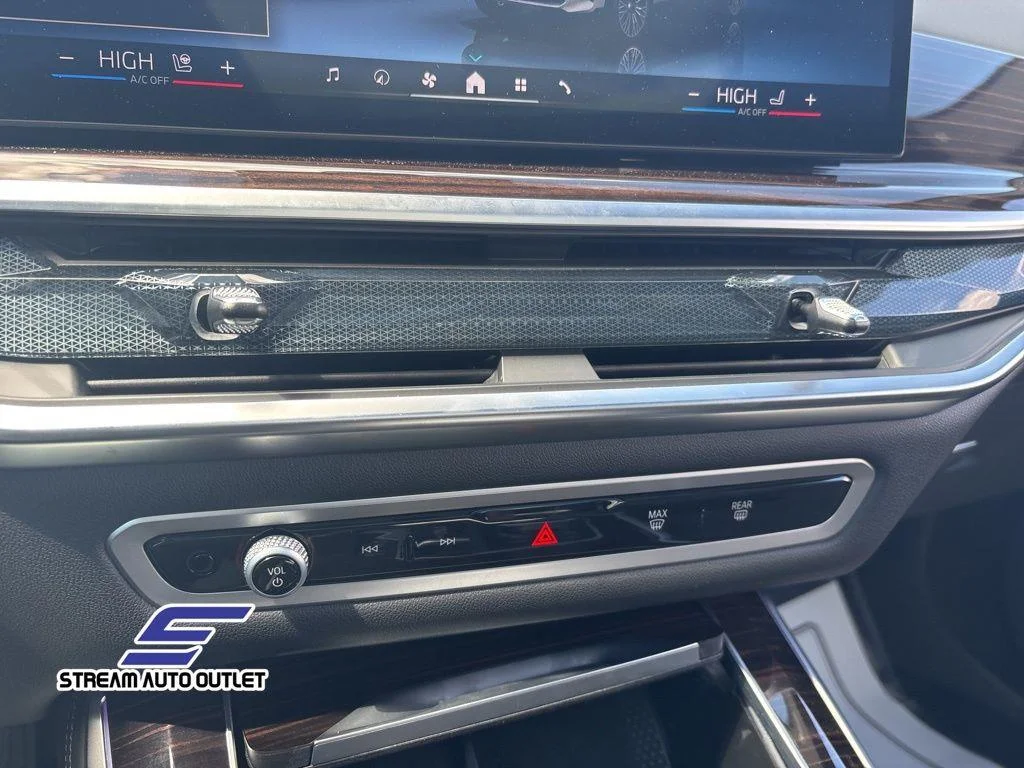 2025 BMW X5 50e - Photo 34