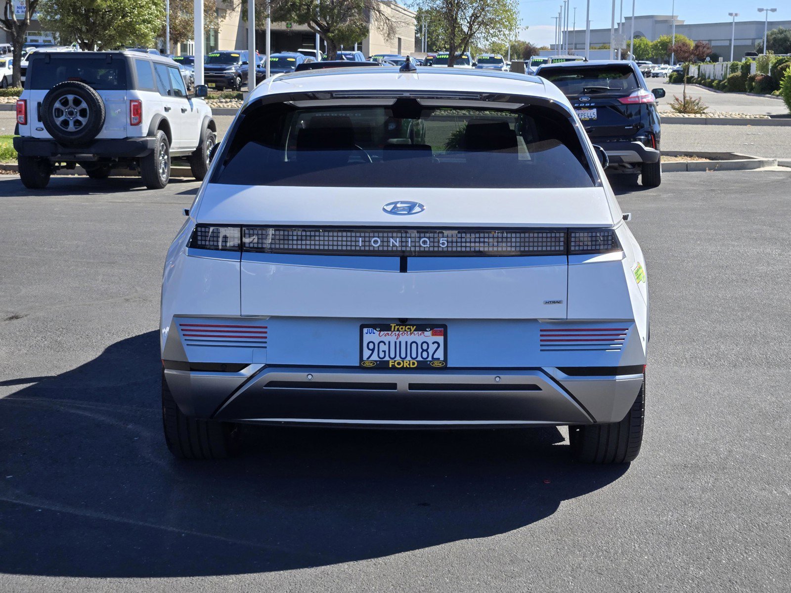 Certified Used 2023 Atlas White Hyundai Limited image 5