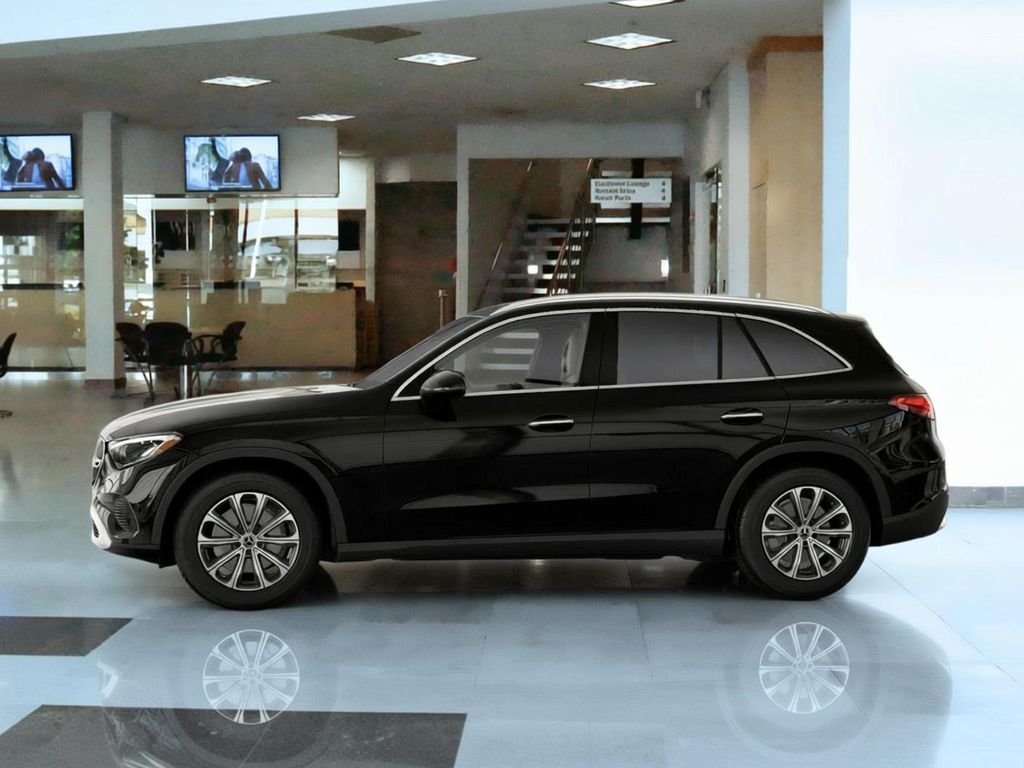 New 2026 Black Mercedes-Benz GLC 300 image 34