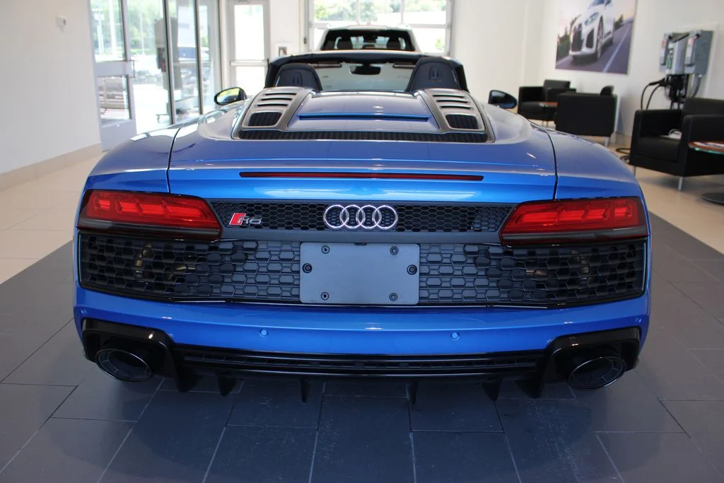 Used 2023 Black Audi V10 performance image 35
