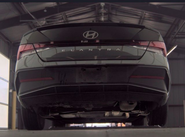 Certified Used 2026 Amazon Gray Hyundai SEL Sport image 7